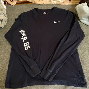 Nike long sleeve mens shirt